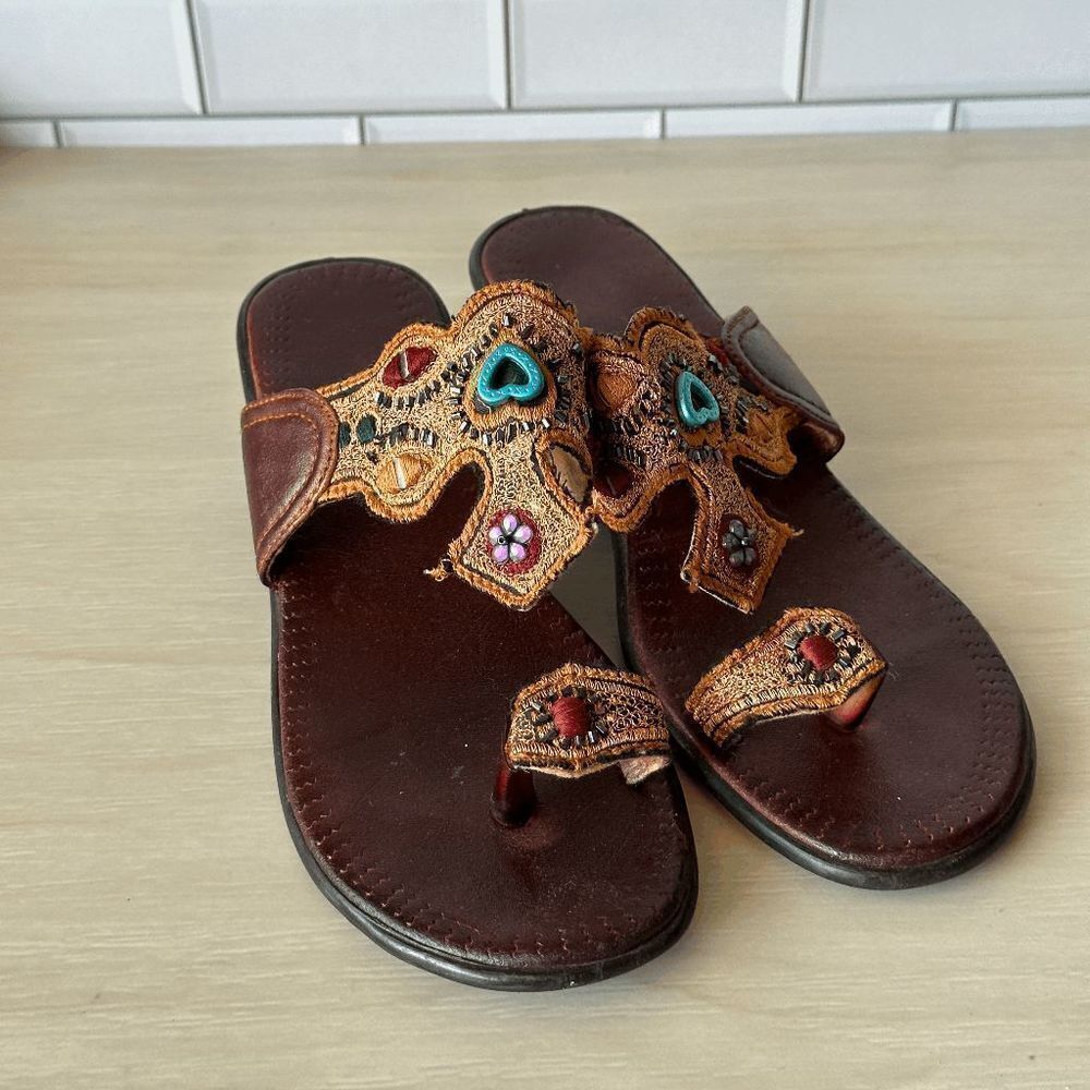 Embroidered Vintage Embellished Toe-Ring Sandals Size 7/7.5 - Picture 9 of 13